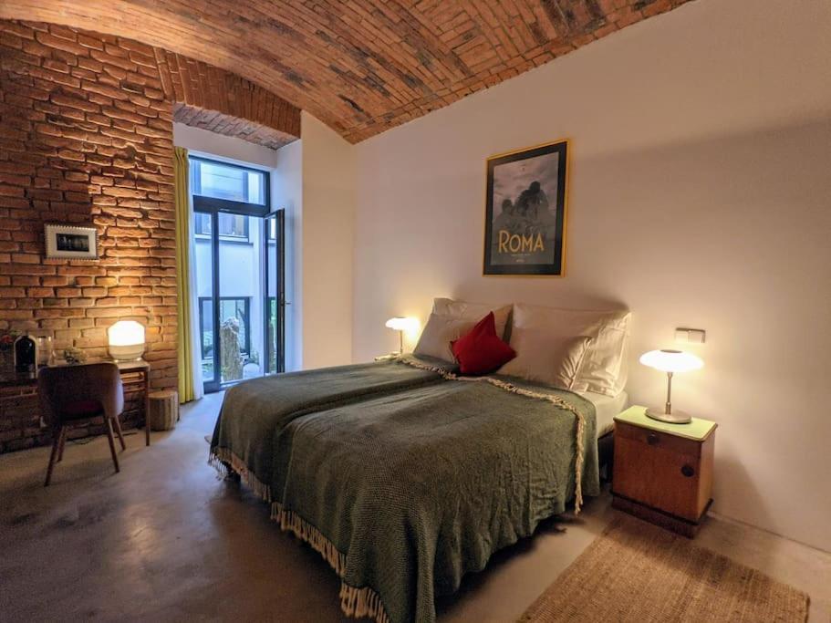 Romantic And Atypical Apartments In Prague'S Montmartre Kültér fotó